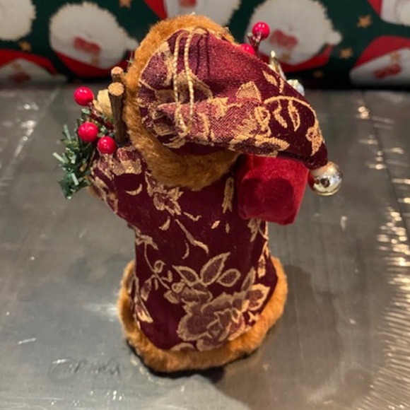 Santa Clause Christmas Holiday Home Decorations - Picture 10 of 10